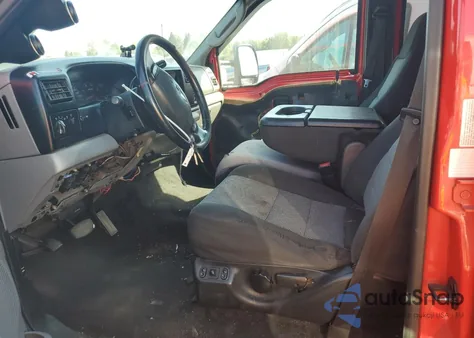 2003 Ford F350 Super Duty из США, поврежденный, VIN 1FTWW33F63EB17664